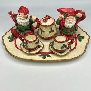 Vintage 1995 10 Piece Miniature Santa Claus Christmas Tea Set